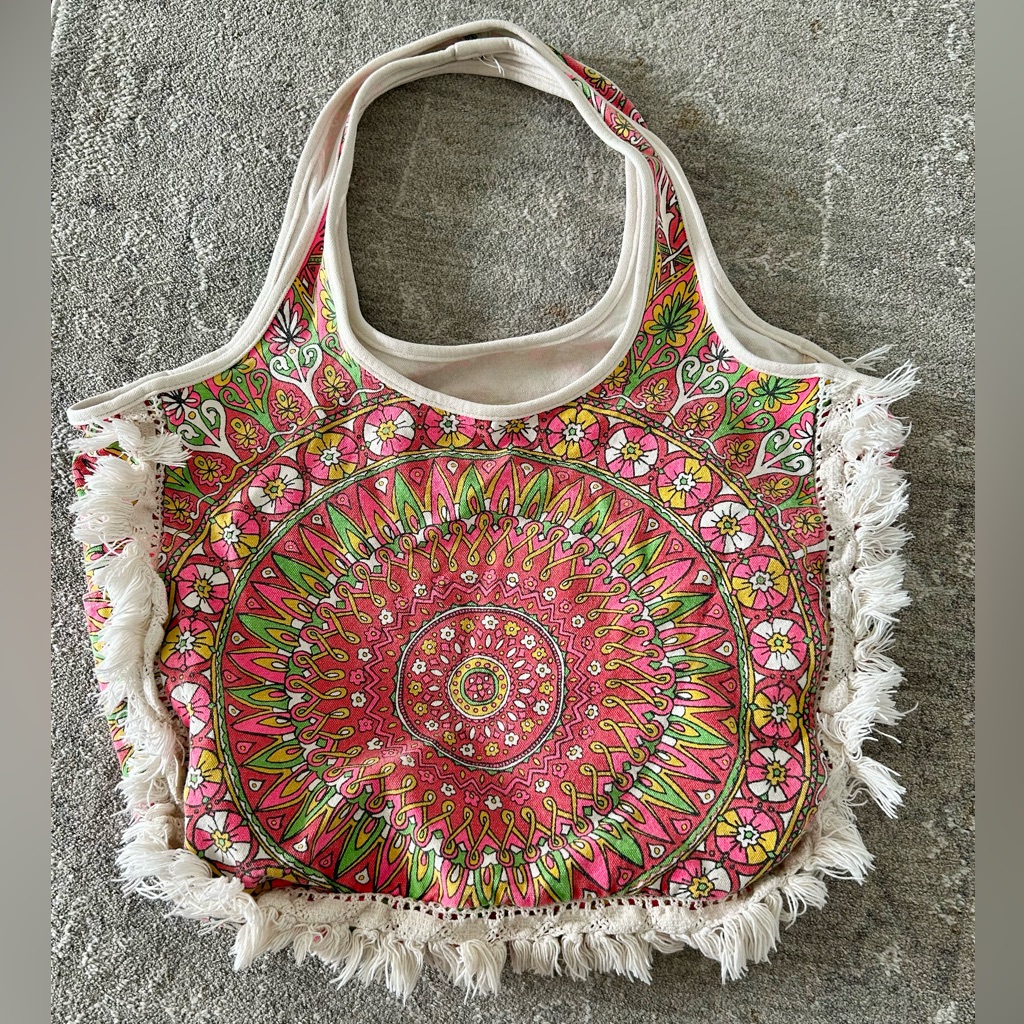 Beautiful Billabong Boho Cotton Canvas Mandala Fringe Large Tote Bag W/Pockets
